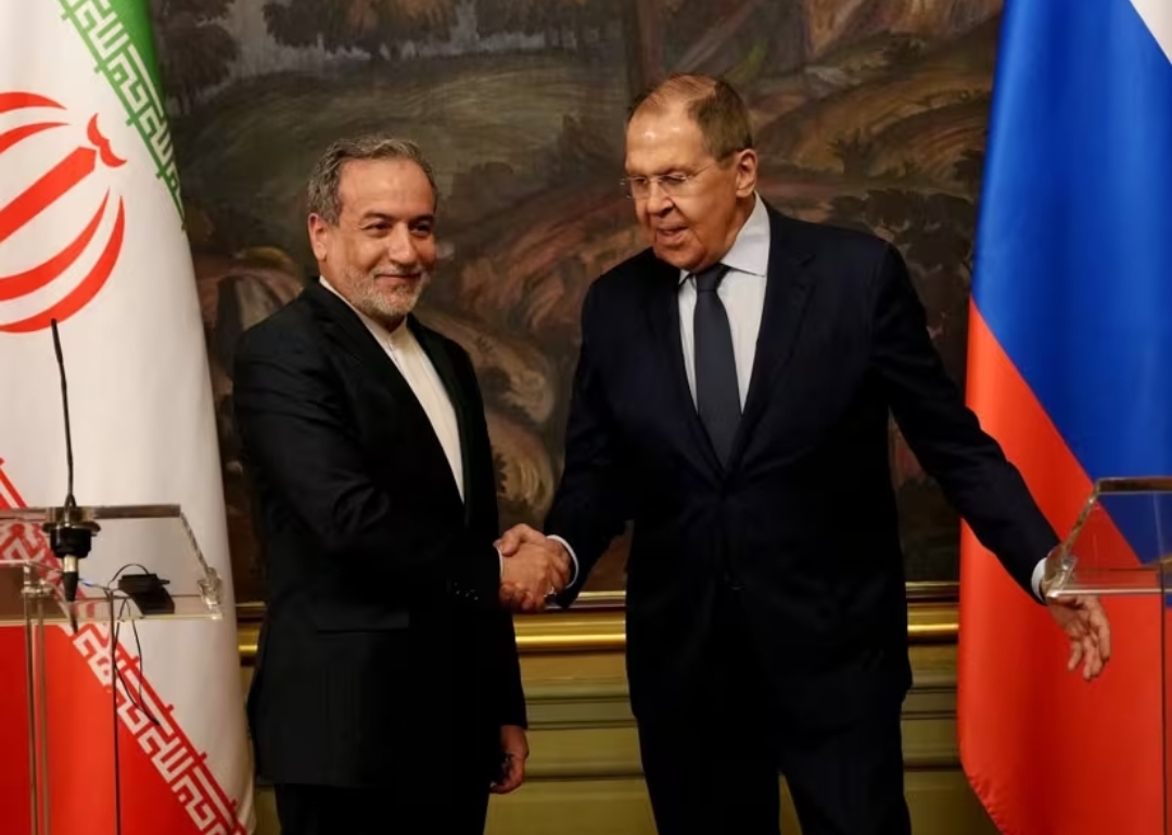 Lavrov insta a EEUU a «abandonar el lenguaje de los ultimátums»