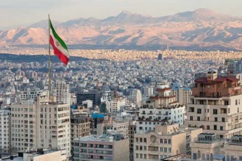 Irán responde a propuesta de EEUU y exige fin de la guerra