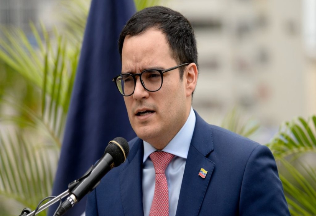 Calixto Ortega asume el cargo de gobernador de Venezuela para el FMI