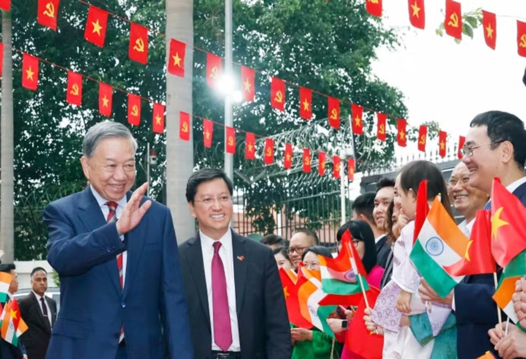 Presidente To Lam en India: Vietnam seguirá fortaleciendo política exterior coherente