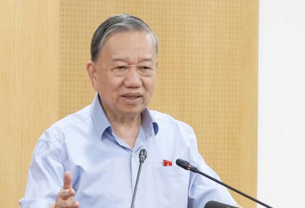 Mandatario de Vietnam emite orientaciones para desarrollo sostenible de Hanoi