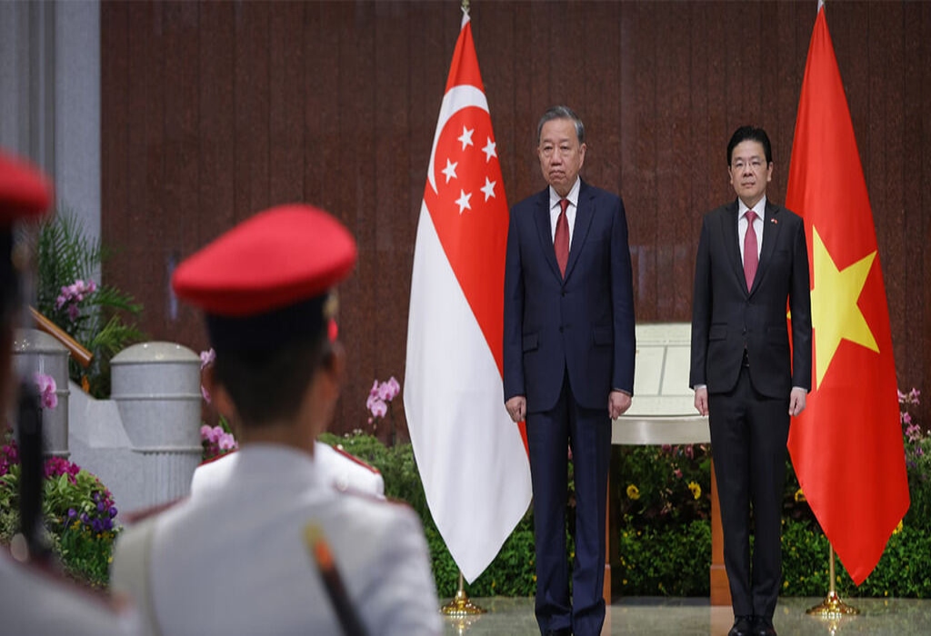 Presidente de Vietnam visita Singapur para fortalecer cooperación