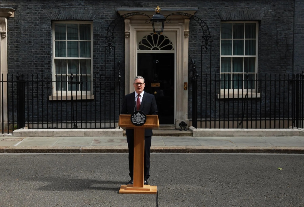 ¿Por qué renunció el primer ministro británico?