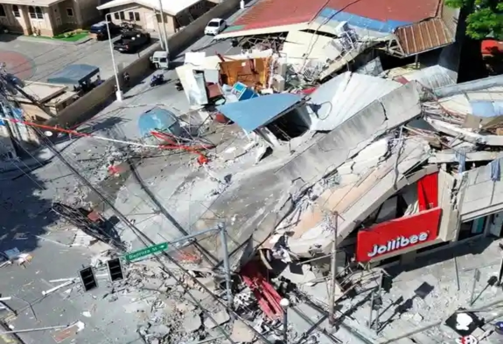 Terremoto en Filipinas deja 36 muertos y 167 heridos