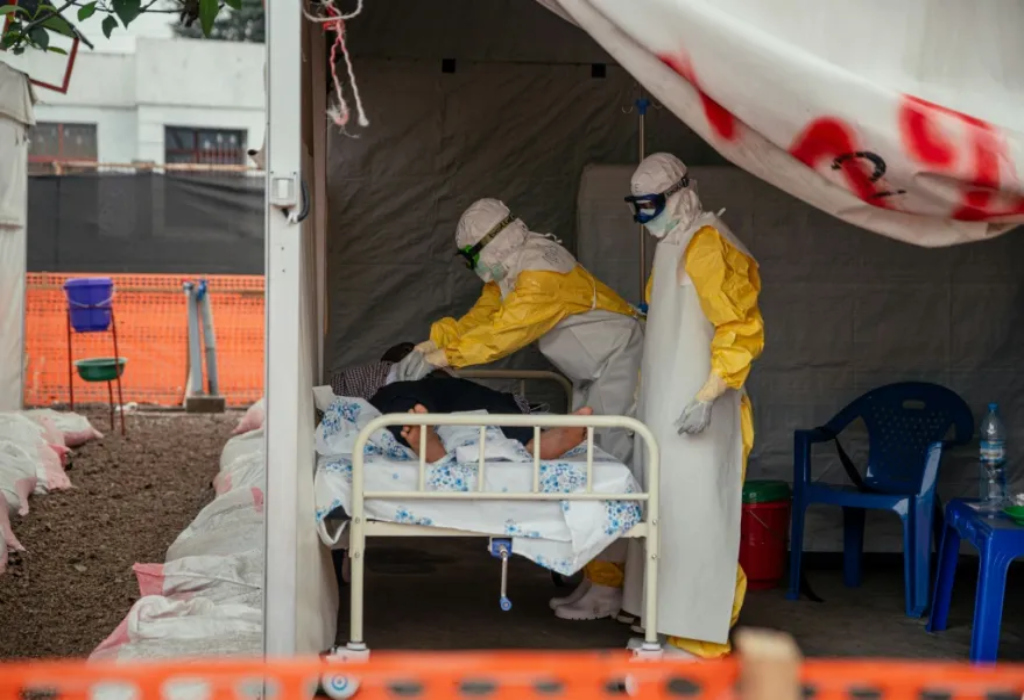 Casi 500 casos confirmados de ébola en África Central, según la OMS