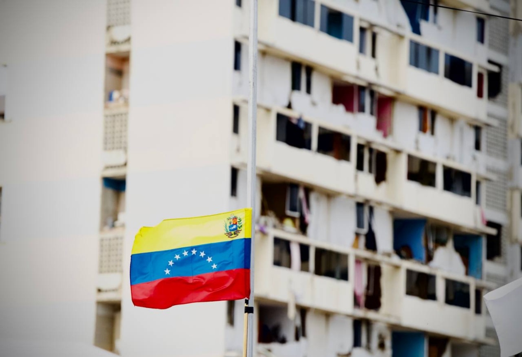 Gobierno de Venezuela activó 89 campamentos transitorios para afectados por sismos