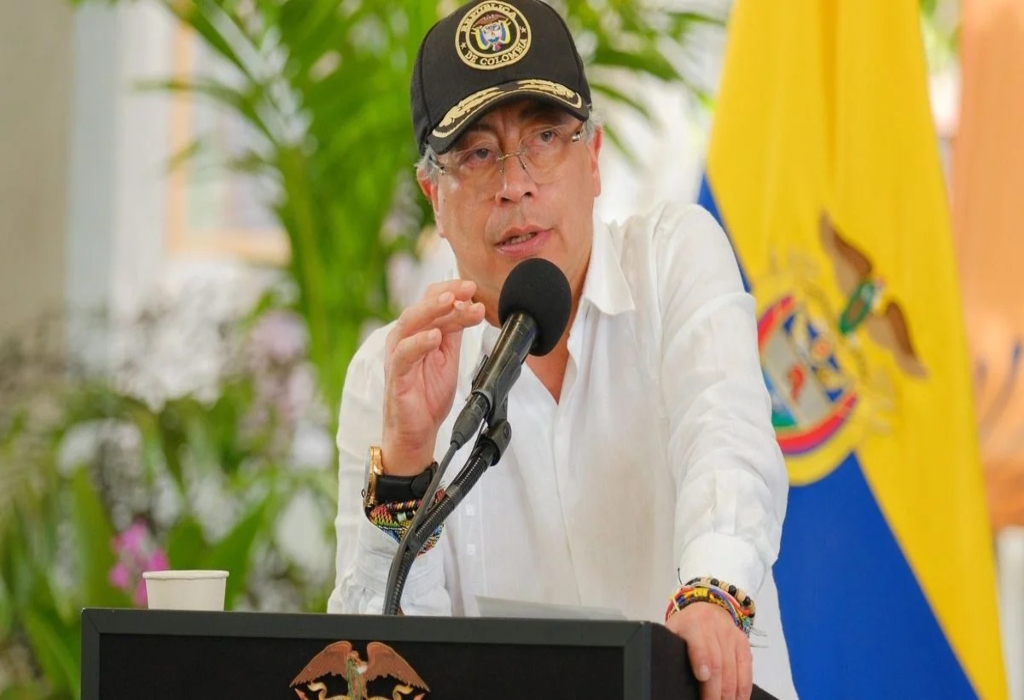 Petro ordena que ninguna base militar sirva para juramentación Presidencial